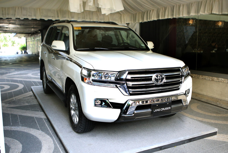 Toyota PH introduces the new Land Cruiser LC200