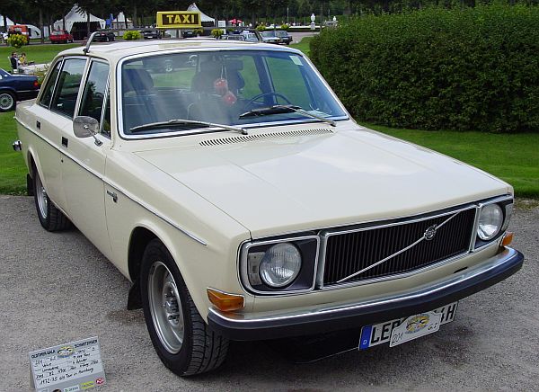 1972 Volvo 144 Taxi
