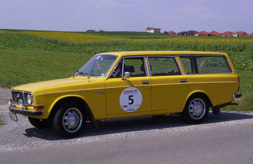 1972 Volvo 145 station wagon.