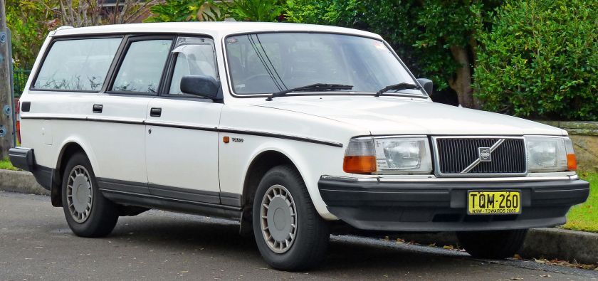 1988-91 Volvo 240 GL station wagon