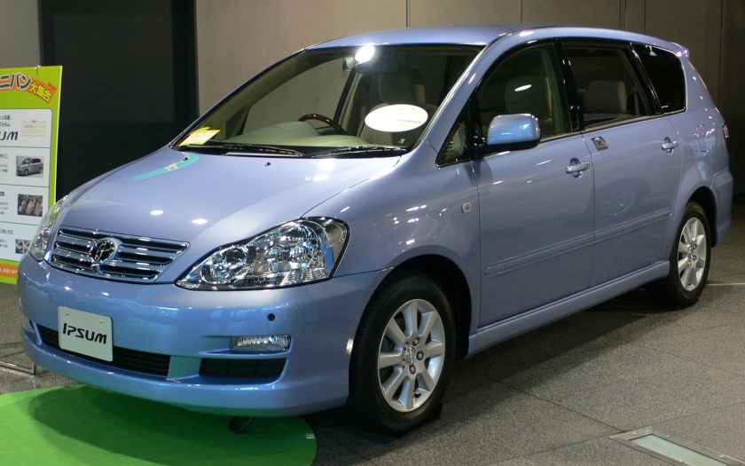 2003 Toyota Ipsum 01