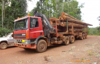 GINAF M3233S (ex B.Q. de Ruyter) in Suriname