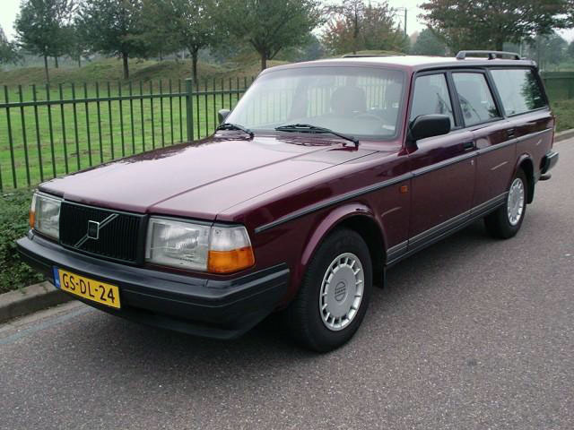 Volvo 240 estate, Polar edition