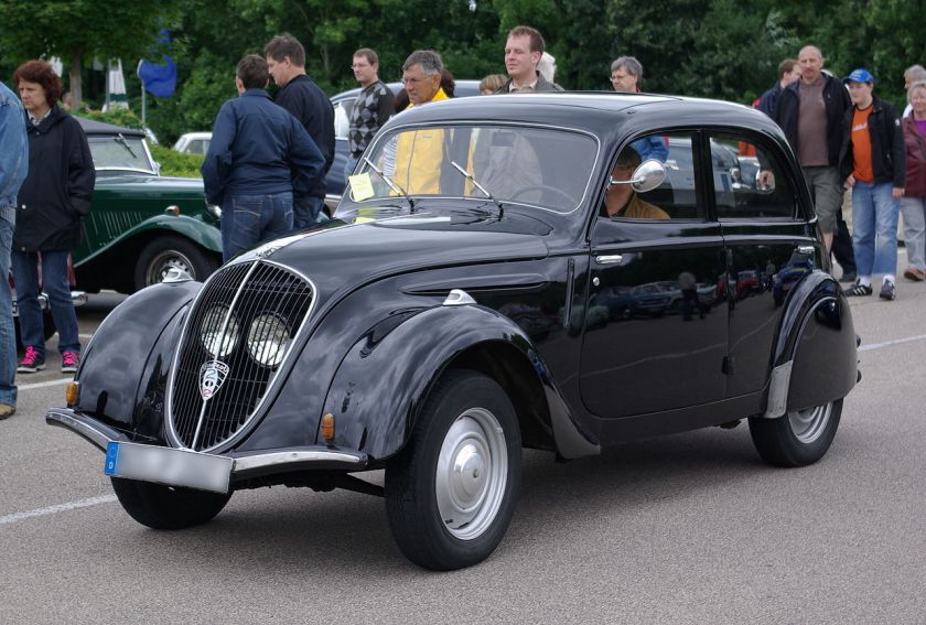 1938 Peugeot 202 noir
