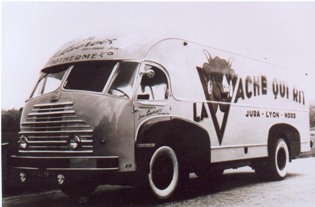 1950 Somua de 1950 carrossé par Cottard des Transports Lacroix