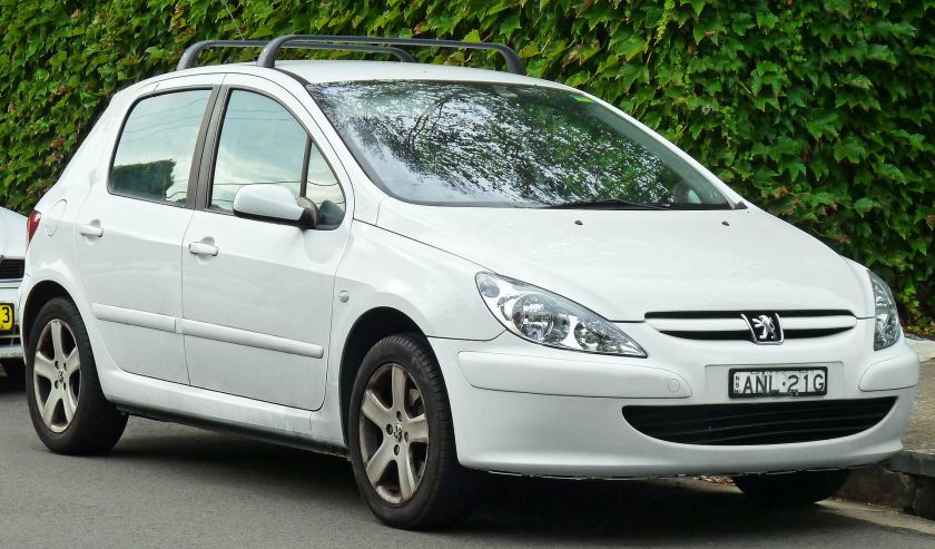2003 Peugeot 307 (T5) 5-door hatchback