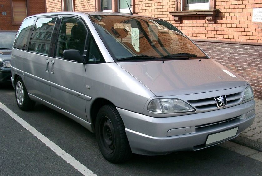 Peugeot 806 front