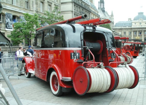 1938 DELAHAYE Model 103 A (Fire truck)
