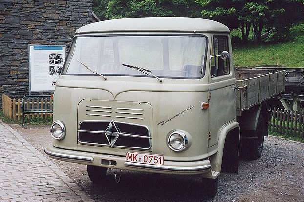 Borgward B 622 Pritschen-Lkw (klein)