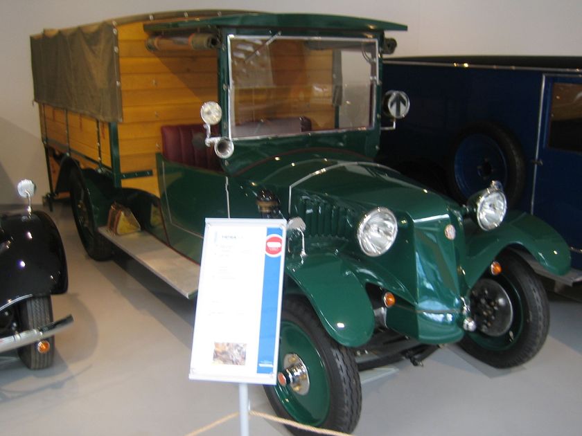 1924-33 Tatra 13
