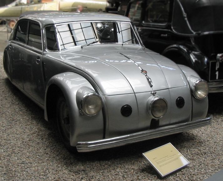 1935-38 Tatra T 77a