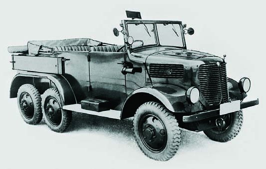 1938 Tatra-93, 6x6 Staff