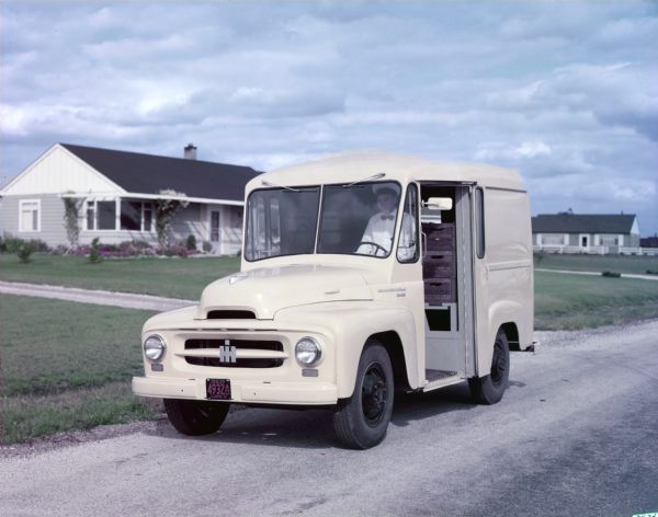 1953 International RA-140 milk delivery truck