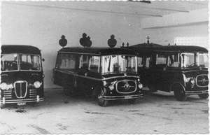 1955 Autobus Lancia Beta e coppia di autofunebri