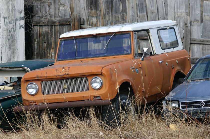1962-65 International Harvester Scout 80 with the roll-down windows