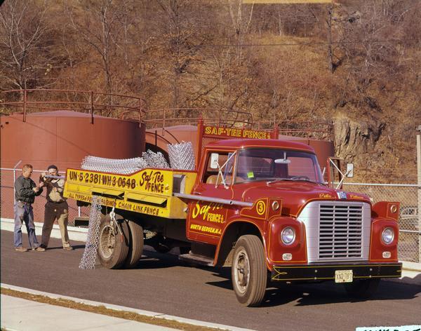 1962 International Loadstar 1600 with Flatbed