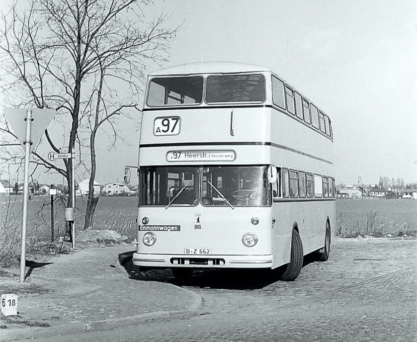 1965 Büssing DE65 mit der Wagen-Nr. 1662 auf der Linie 97