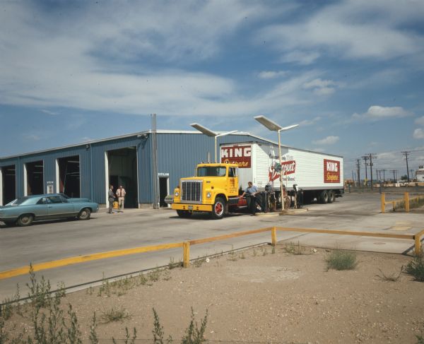 1972 International 4200 Truck at Truck Stop