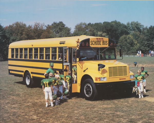 1990 IH School Bus with Youth Football Team