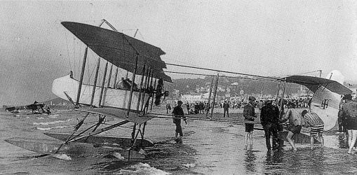 1913 Farman HF.14 at Deauville in 1913 configured as a Floatplane