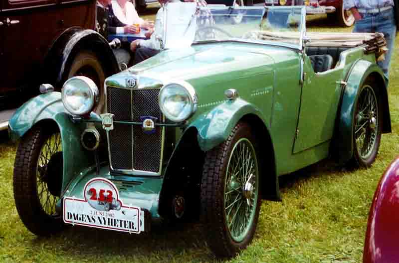 1932-mg-d-type-4-seater-tourer