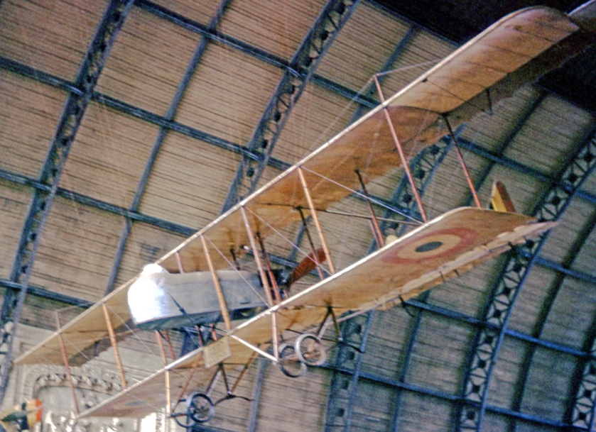farman-f-11-a2-of-the-belgian-air-force-displayed-in-the-brussels-war-museum-in-1965