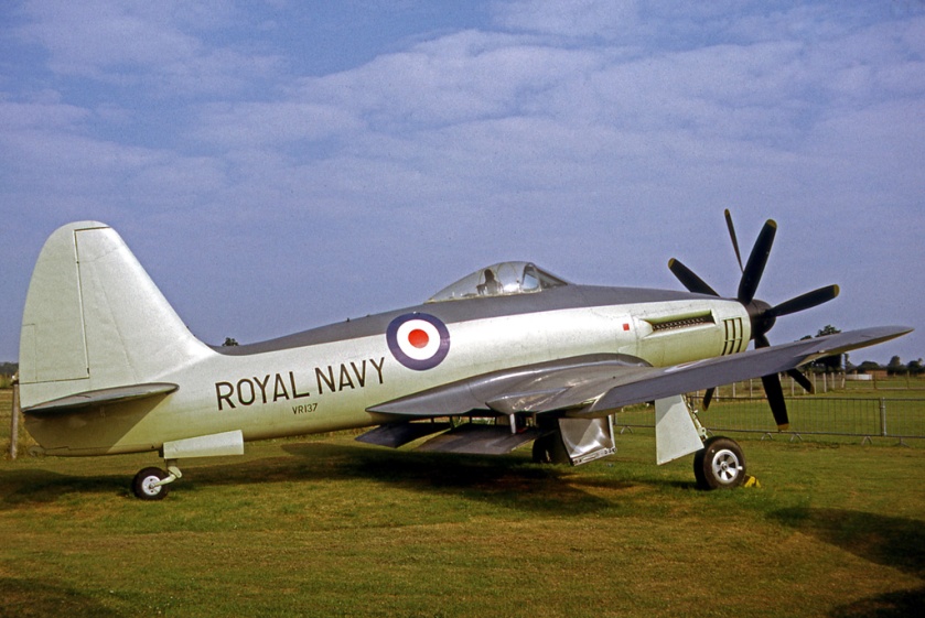 wyvern-a-tf-1-exhibited-outdoors-at-the-fleet-air-arm-museum-at-rnas%e2%80%85yeovilton-in-1971