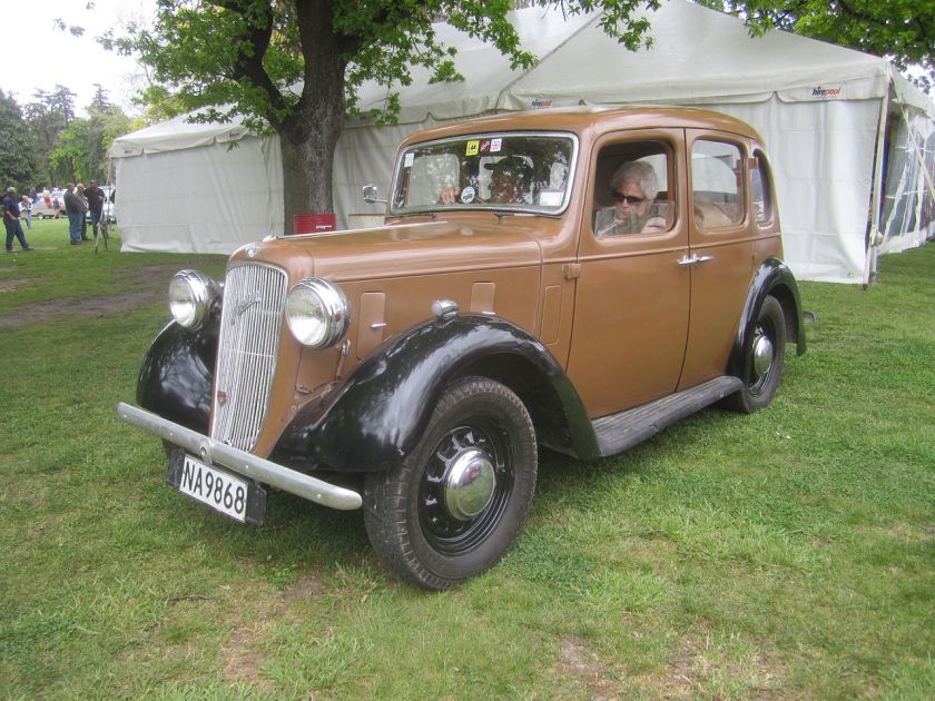 1938-austin-10-saloon-built-from-1932-47-available-in-saloon-or-2-seat-tourer-engine-1124cc-side-valve-4-cyl-replaced-by-the-a40