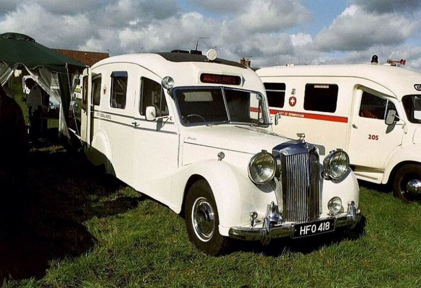 1951-ambulance-austin-sheerline-da1-startin-ambulance-gb