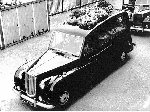 1954-astin-hearse-001