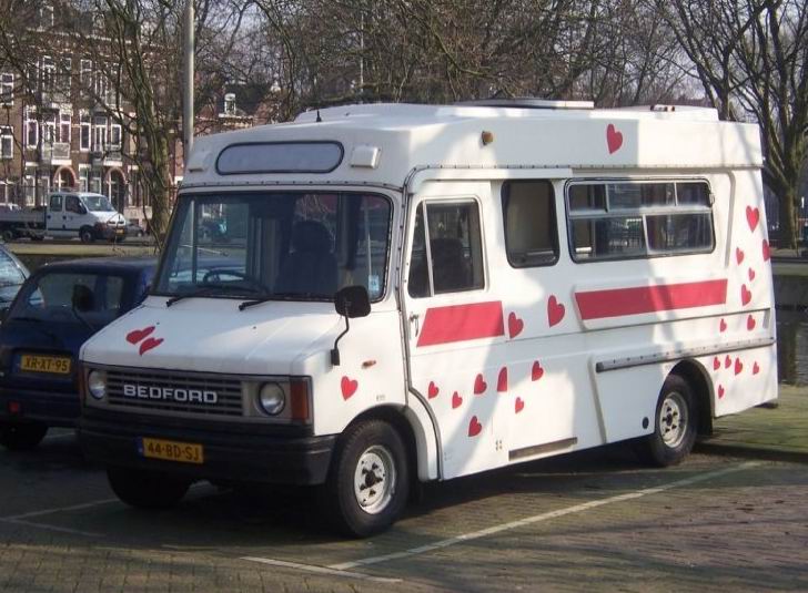 1986-2002-bedford-ambulance-believed-to-be-x-london