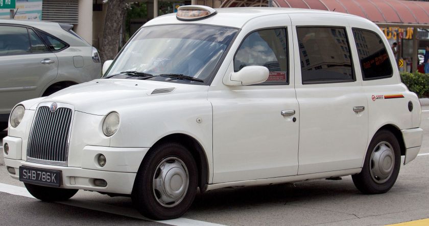 2016-london-cab-tx4-2-5-diesel-smrt-owned-photographed-in-singapore