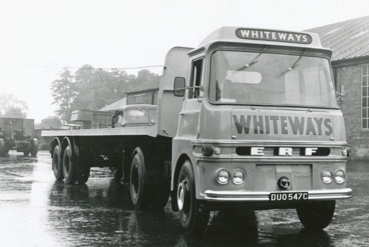 1965-erf-lv-64gx-whiteways-cider-duo547c