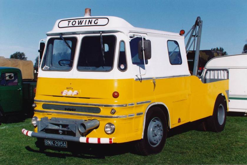 erf-lv-recovery-seen-at-an-essex-steam-rally-many-years-ag