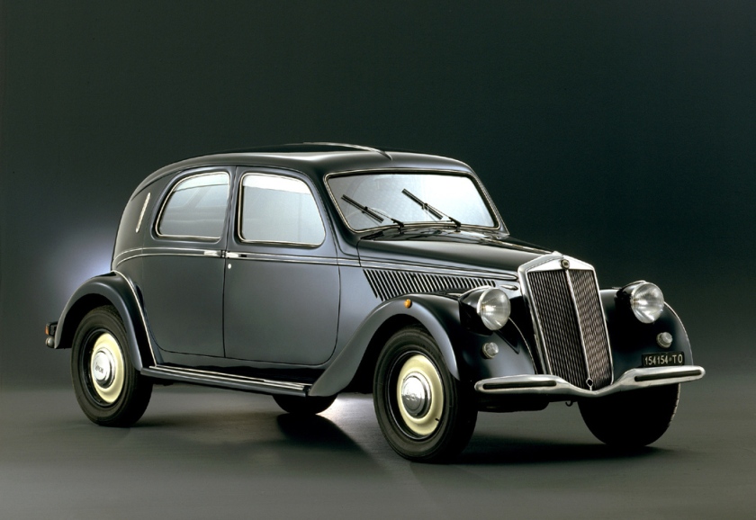 1936-39-lancia-aprilia-was-manufactured-by-lancia-one-of-the-first-designed-using-wind-tunnel-in-collaboration-with-battista-farina