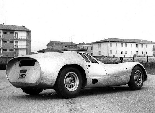 1964-maserati-tipo-151-3