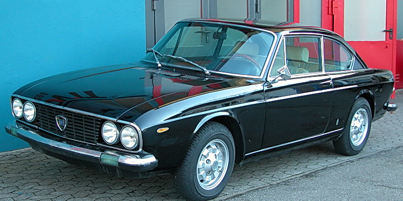 1971-lancia-2000-hf-pinifarina-coupe