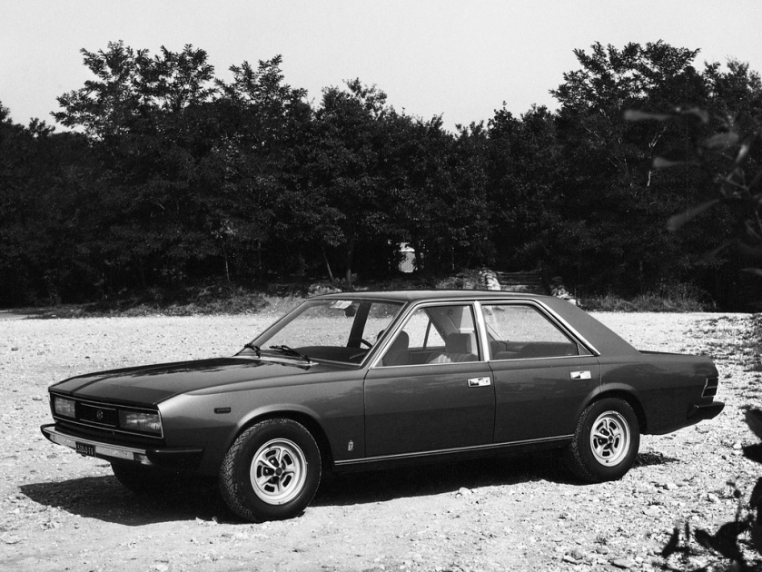 1975-fiat-130-opera-pininfarina