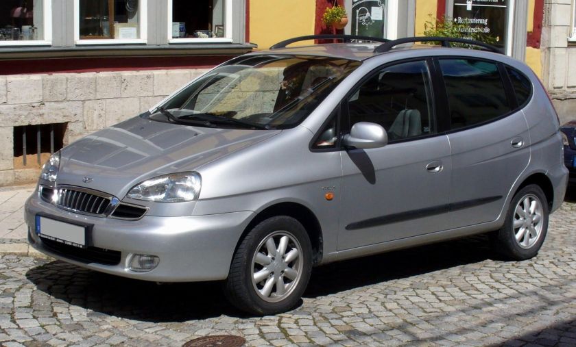 2000-present-daewoo-rezzo-pininfarina-front