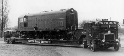 1929 Scammell 100 tonner. First built in 1929, Pickfords operated them into the 1950's