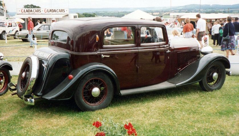 1934 Hotchkiss 413 Cabourg rear side