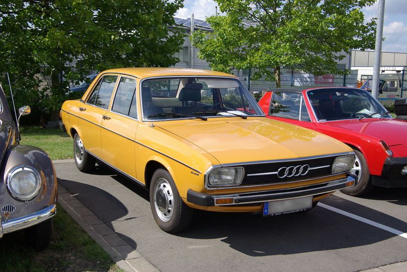 1974 Audi 100 C1, 1600 cm³, 85 PS (1974-1976)