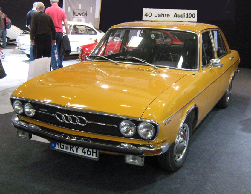 Audi 100 GL (1971–1973)