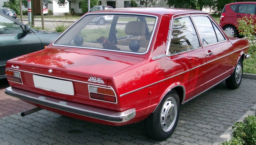 Audi 80 B1 back