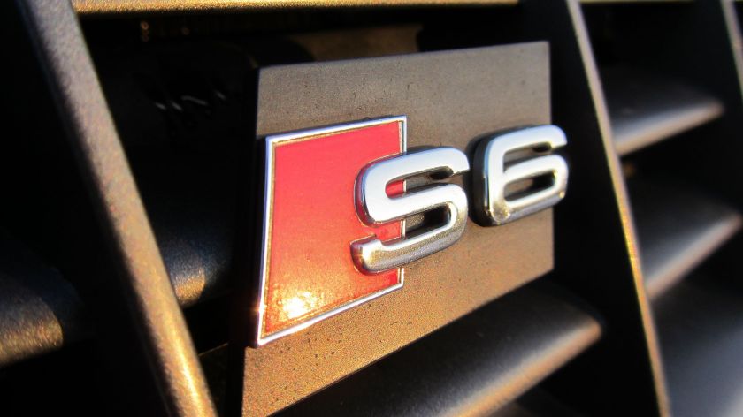 Audi S6 Emblem