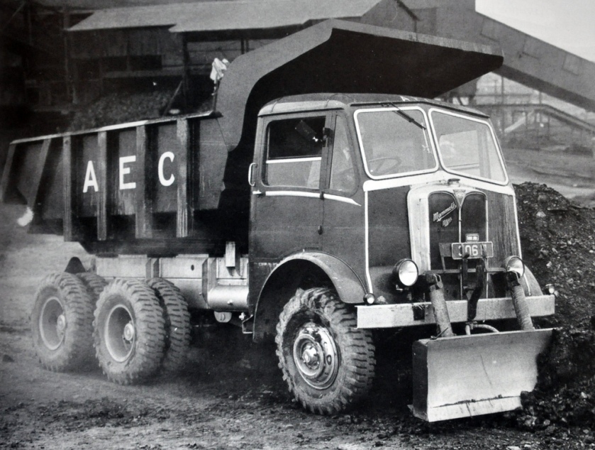 1952 AEC Mammoth Major 6 Wheel Tipper
