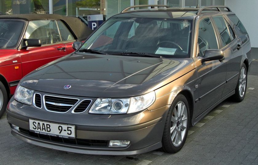 2002-2005 Saab 9-5 Sport Combi front