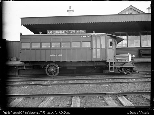 AEC RAILMOTOR No.10 SIDE VIEW WITH ADVERTISEMENT FOR C A MEREDITH NEWS AGENT - Public Record Office Victoria