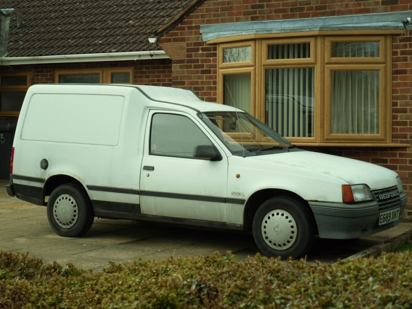 1988 Bedford Astramax 1.3 Van