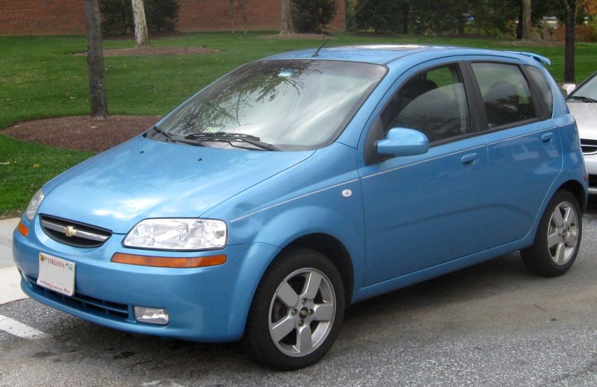 2004–2006 Chevrolet Aveo LT front